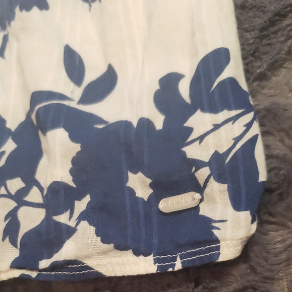 Aeropostale top - Picture 4 of 5